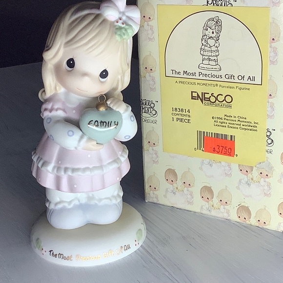 Precious Moments precious gift